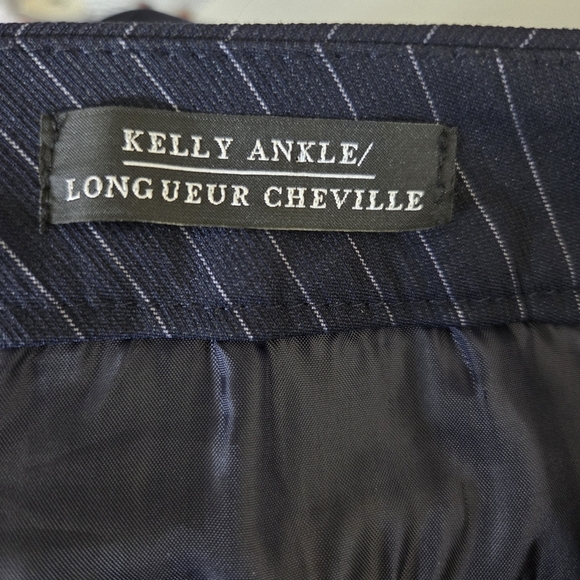 ⭐️Lord & Taylor Blue  Pants With White Pinstripe Kelly Ankle Size 14 - Picture 5 of 6